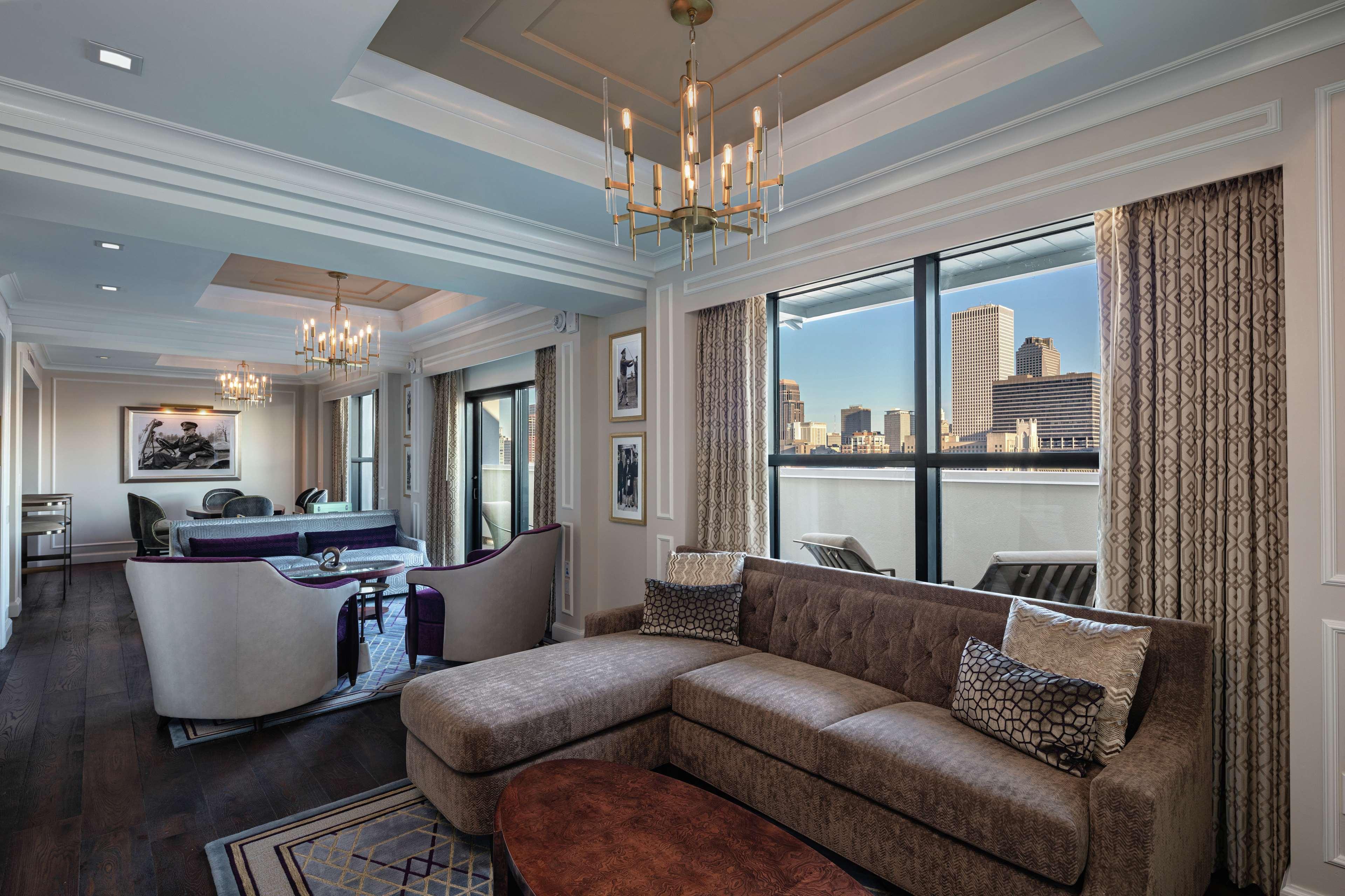 The Higgins Hotel New Orleans, Curio Collection By Hilton Екстер'єр фото