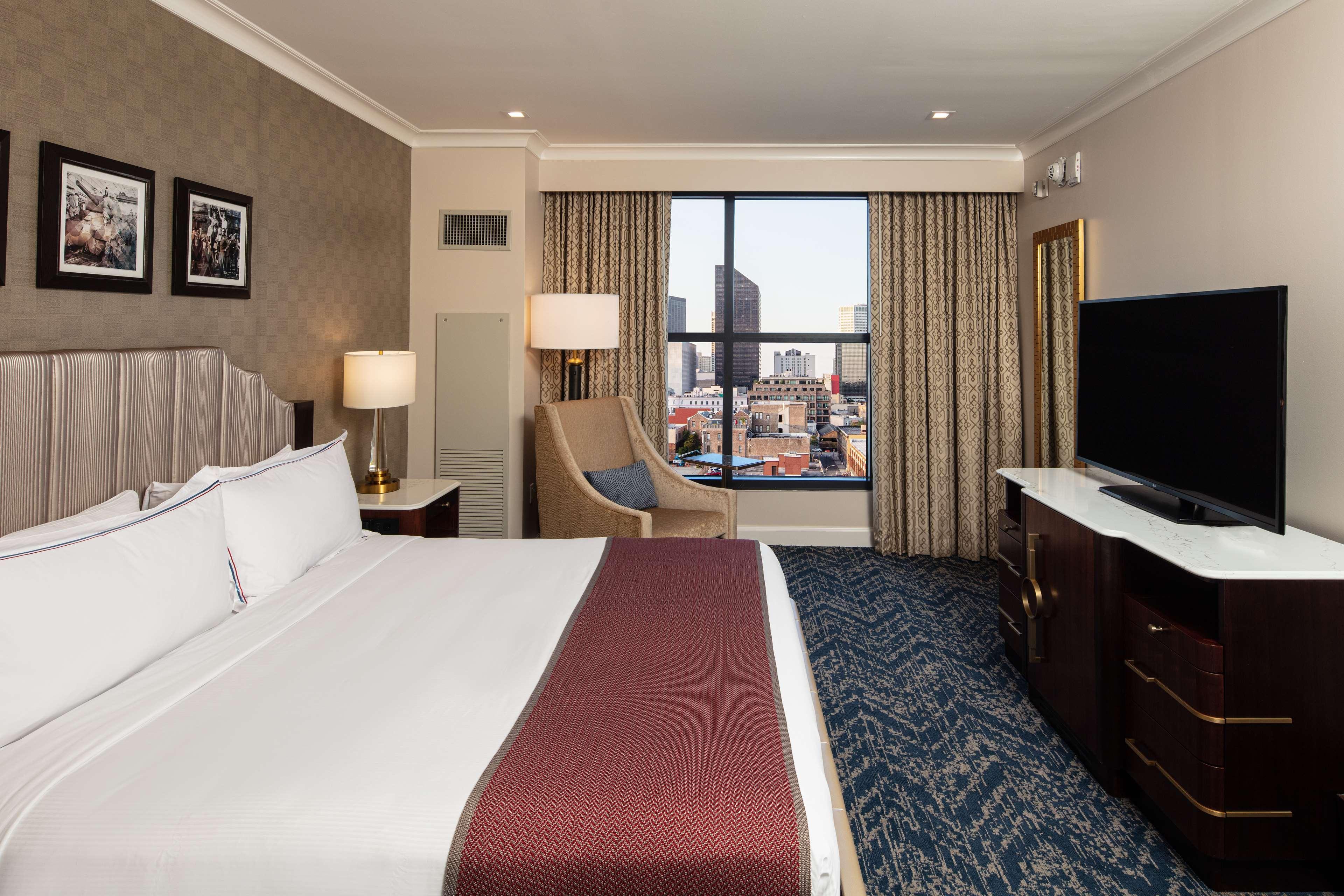 The Higgins Hotel New Orleans, Curio Collection By Hilton Екстер'єр фото