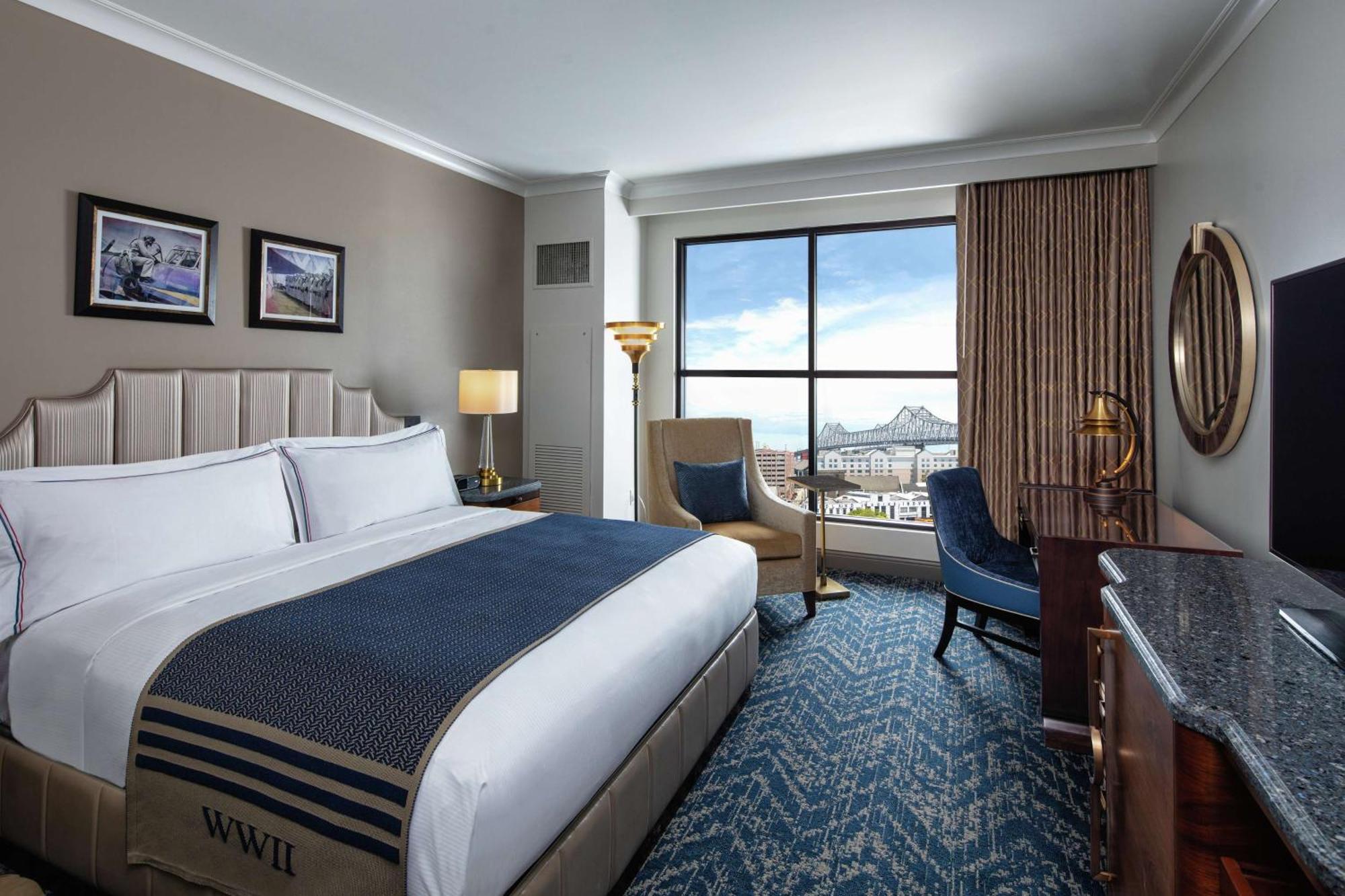 The Higgins Hotel New Orleans, Curio Collection By Hilton Екстер'єр фото