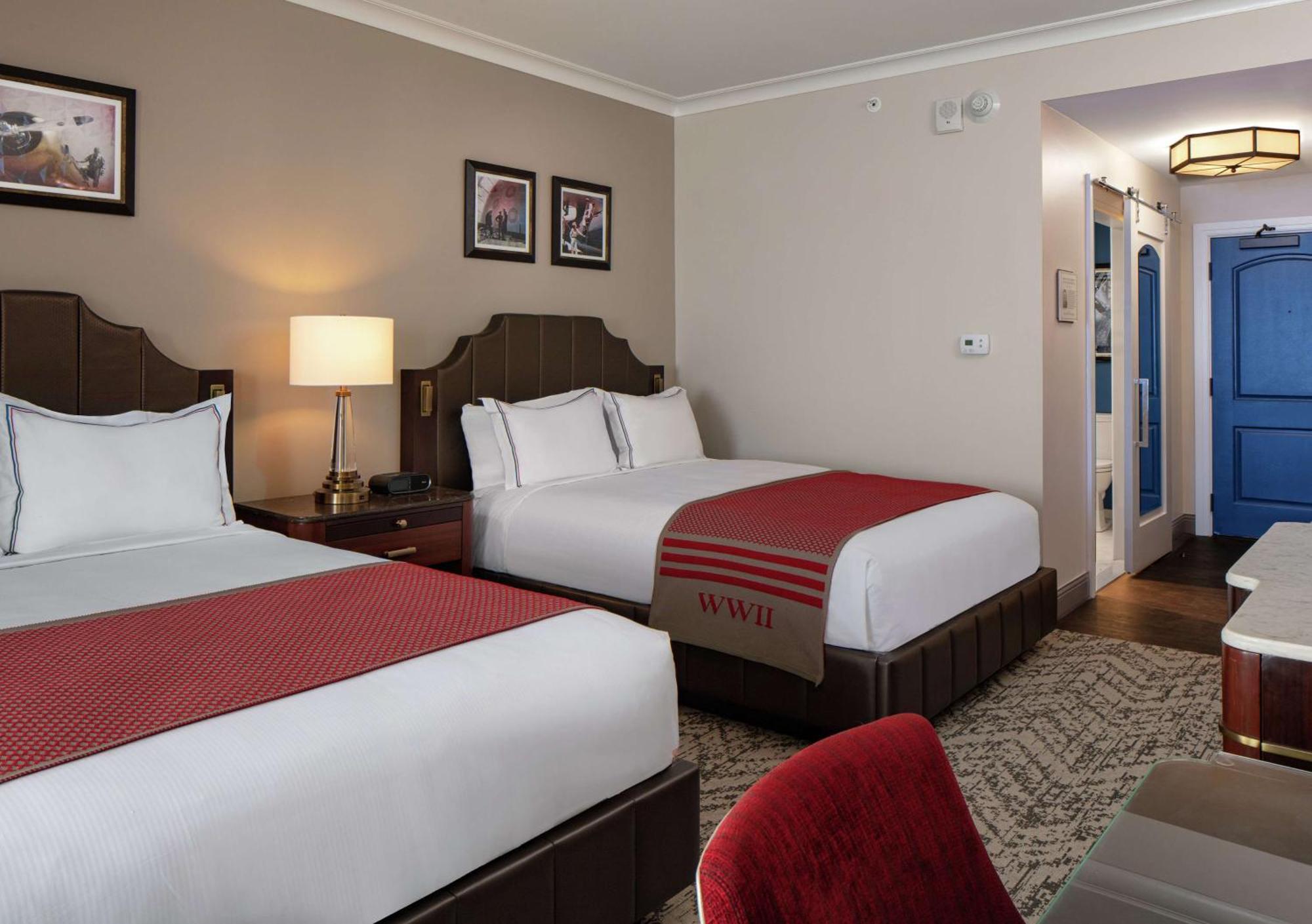 The Higgins Hotel New Orleans, Curio Collection By Hilton Екстер'єр фото