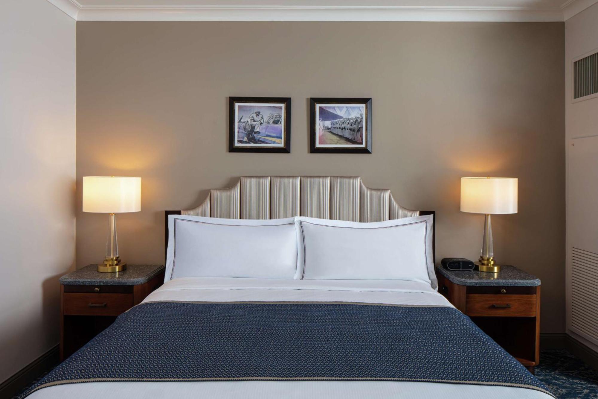 The Higgins Hotel New Orleans, Curio Collection By Hilton Екстер'єр фото